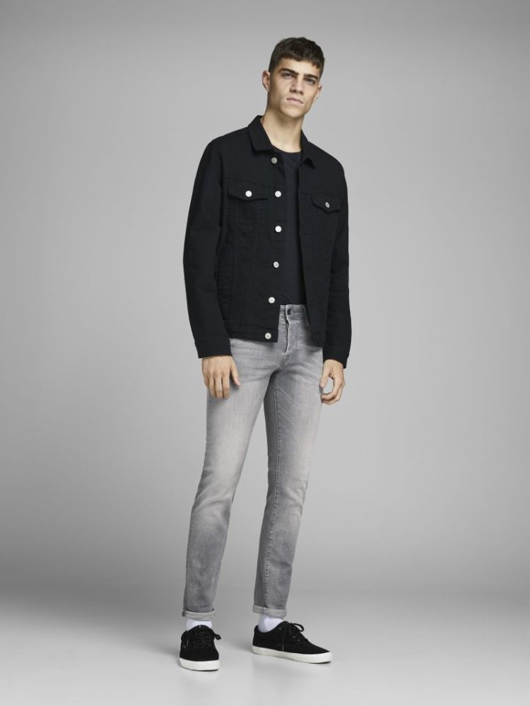 GREY DENIM