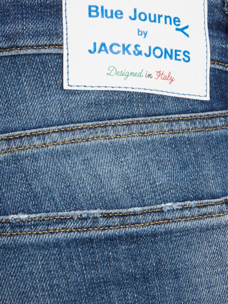 BLUE DENIM