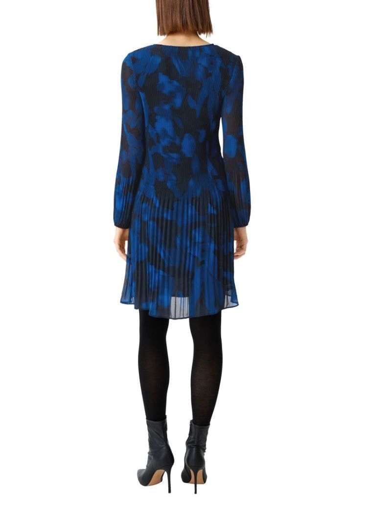 BLACK/BLUE